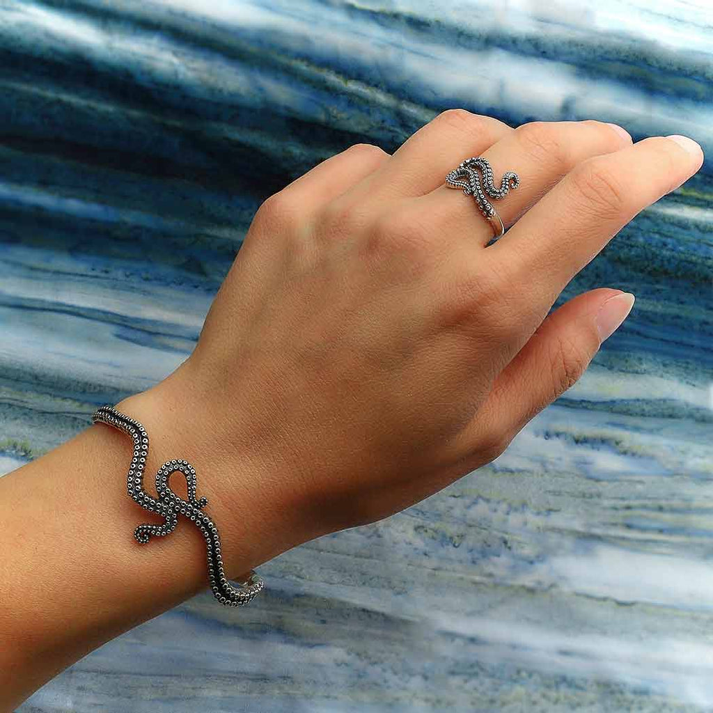 Sterling Silver Textured Snake Bracelet